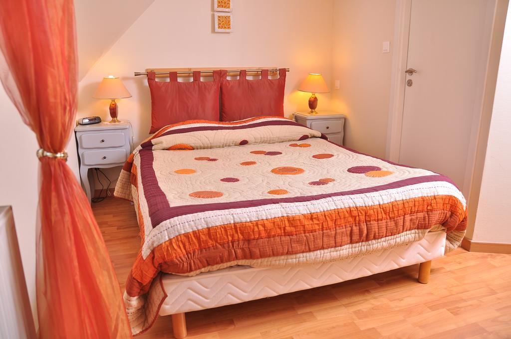 Chambres D'Hotes Les Chalinettes Fegersheim Номер фото